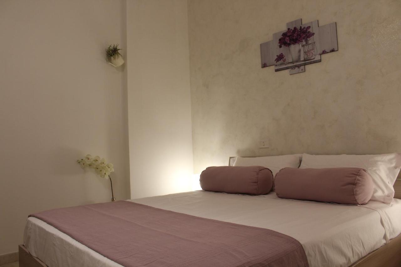 Souvenir D'Ete Bed and Breakfast Mola di Bari Buitenkant foto