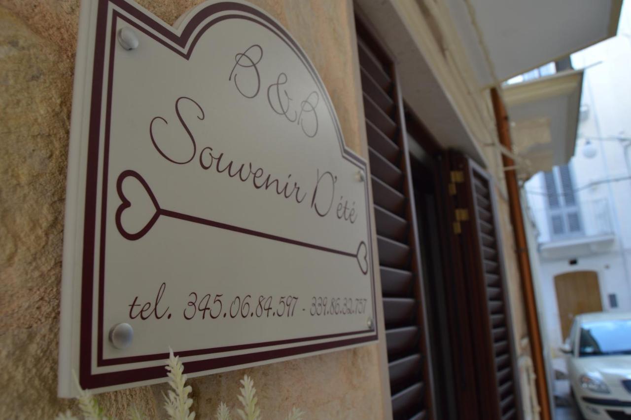 Souvenir D'Ete Bed and Breakfast Mola di Bari Buitenkant foto